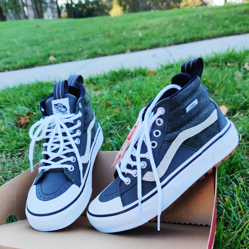 Vans MTE 2.0 Dx Boot, men's sizes 4.5 & 6